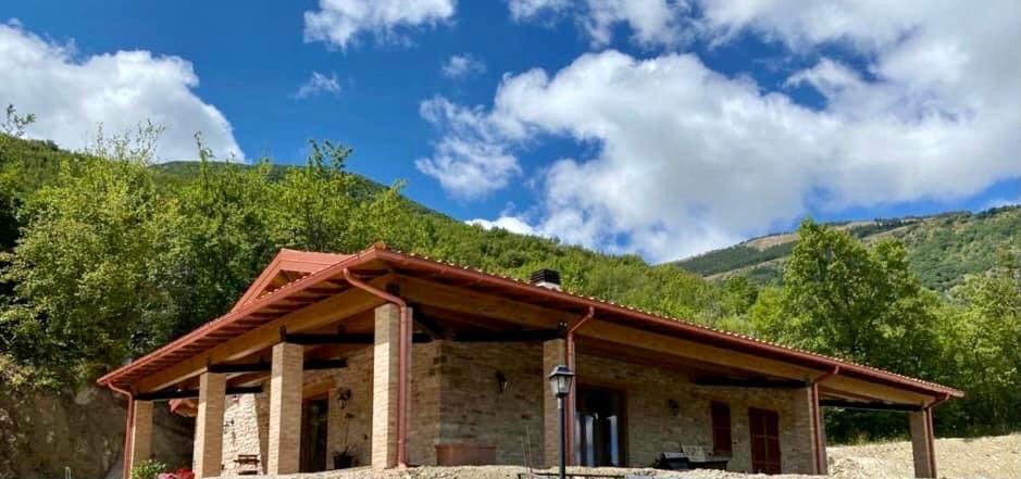 Meriggio Agriturismo 菲亚斯特拉 外观 照片