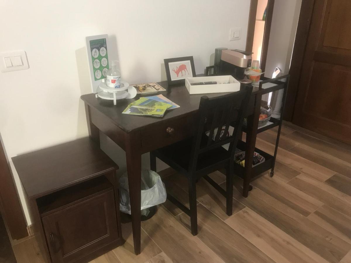 Meriggio Agriturismo 菲亚斯特拉 外观 照片