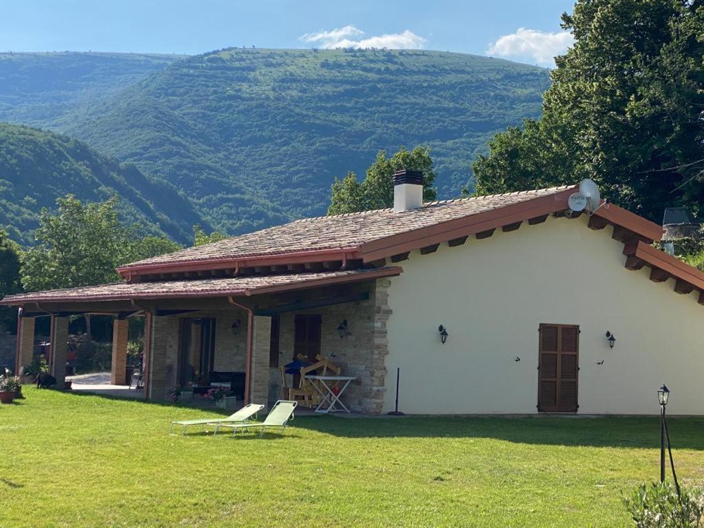 Meriggio Agriturismo 菲亚斯特拉 外观 照片