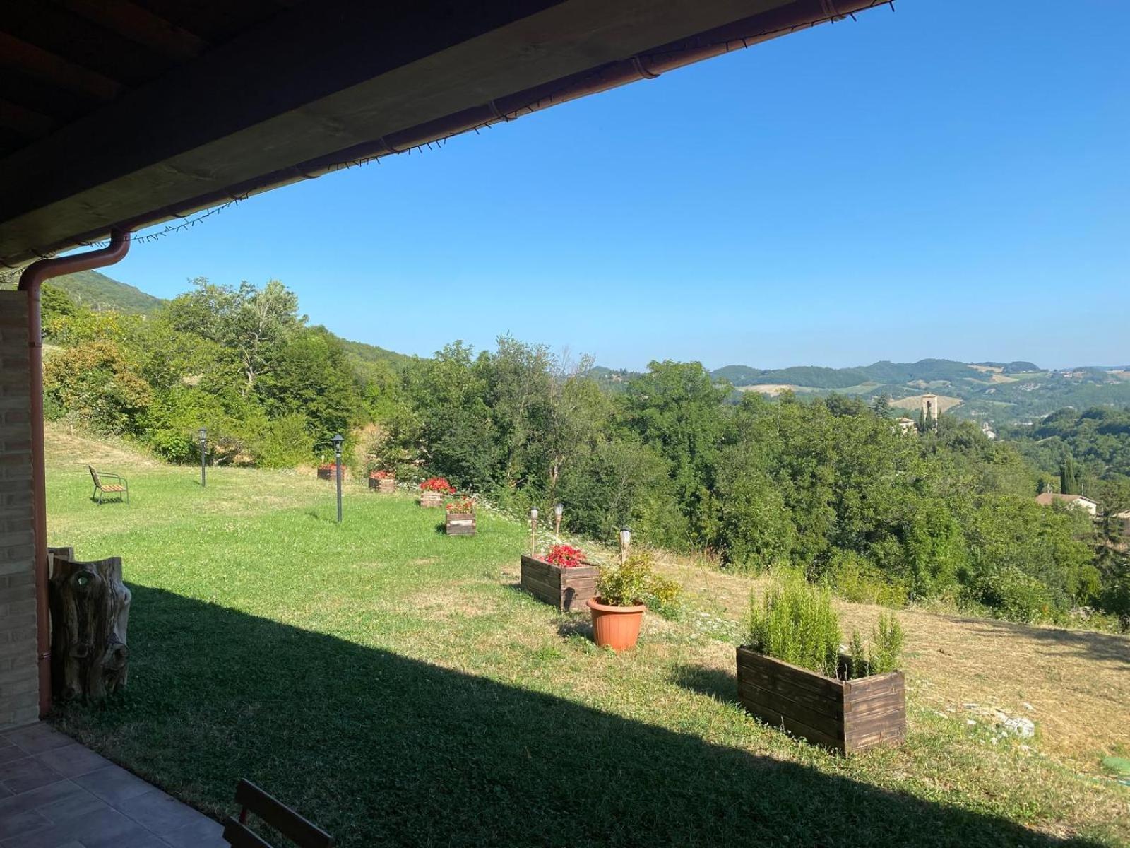Meriggio Agriturismo 菲亚斯特拉 外观 照片