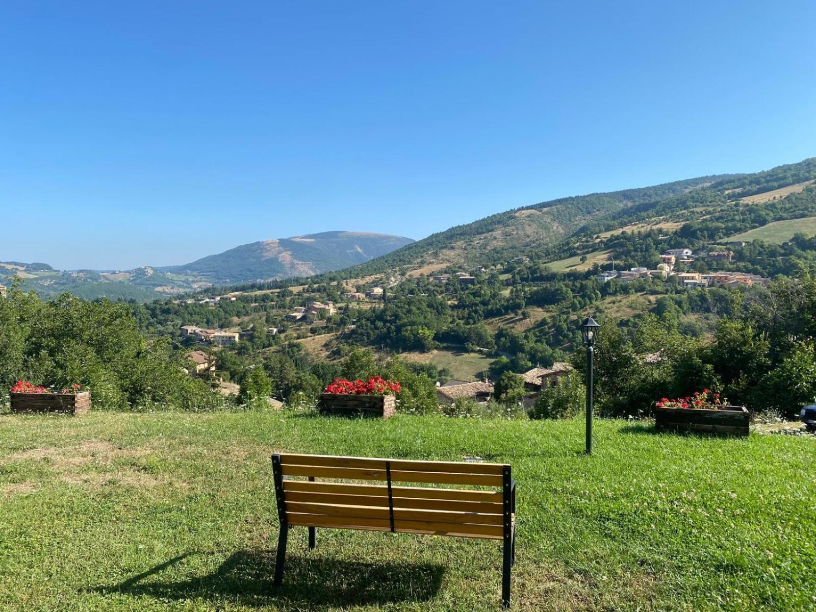 Meriggio Agriturismo 菲亚斯特拉 外观 照片